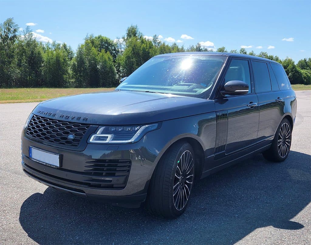 The image showcased on Sonniss is of a sound effects library, specifically featuring Land Rover Range Rover Supercharged sounds.