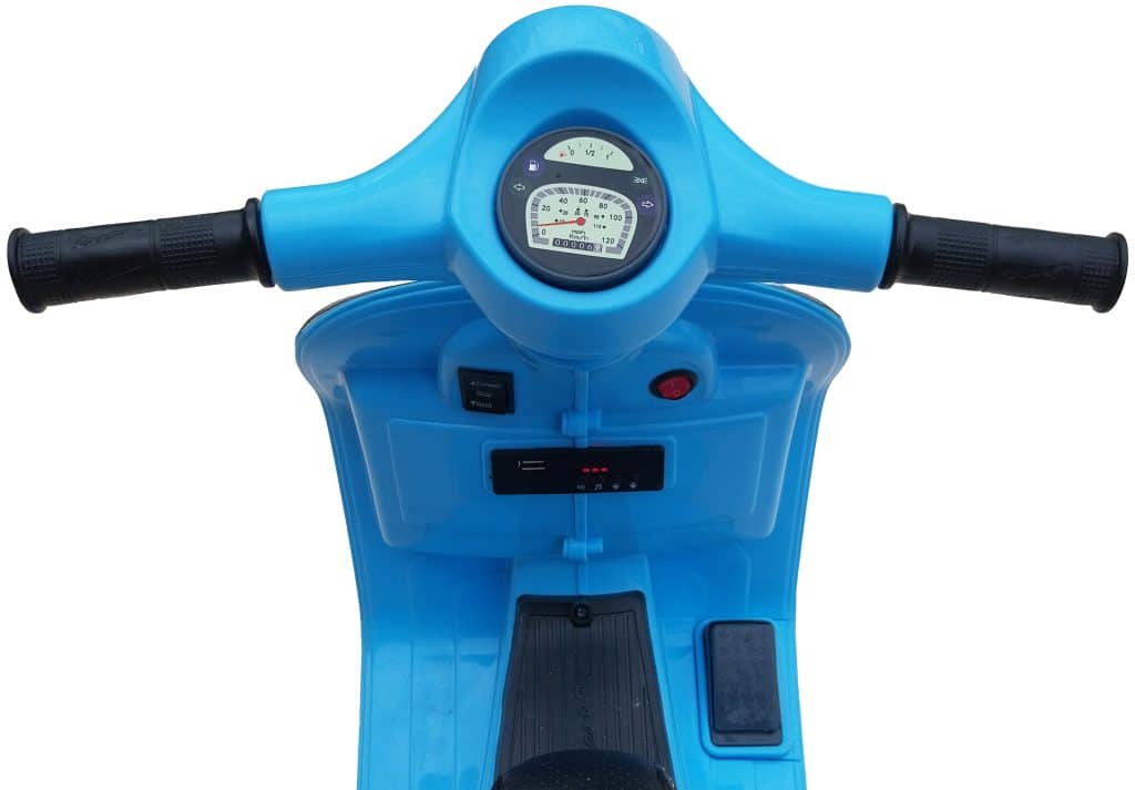 Close-up of electric scooter handlebars and dashboard, ideal for urban electric scooter sfx library reference on Sonniss.