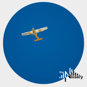 An airplane in clear blue sky—image for aircraft flyover sound effects library on Sonniss, with "the Noisery" logo.